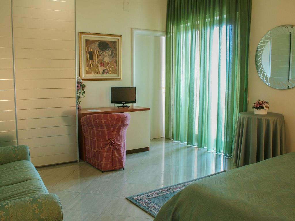 Blu Hotel San Nicola Manfredi Eksteriør bilde