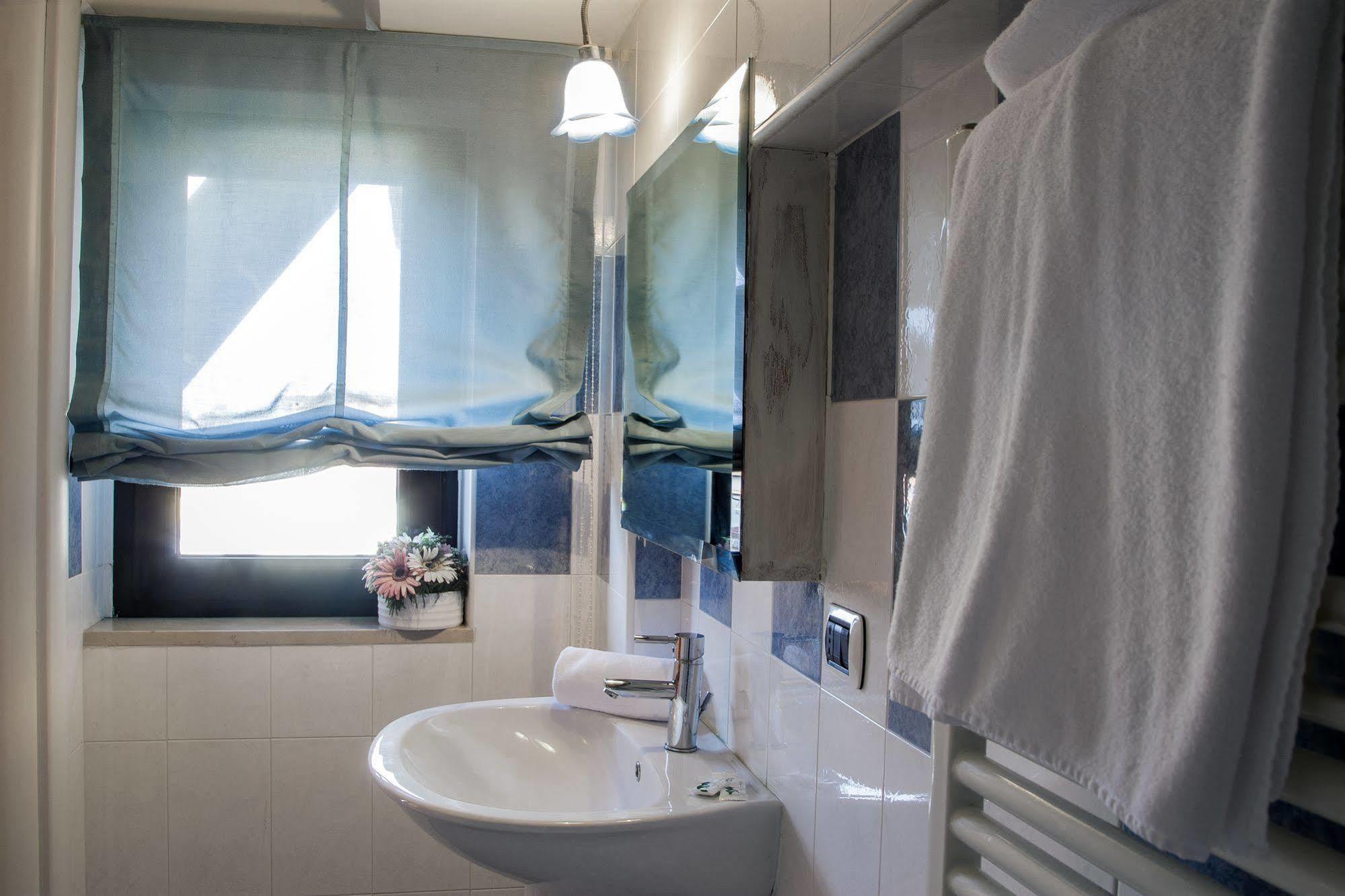 Blu Hotel San Nicola Manfredi Eksteriør bilde
